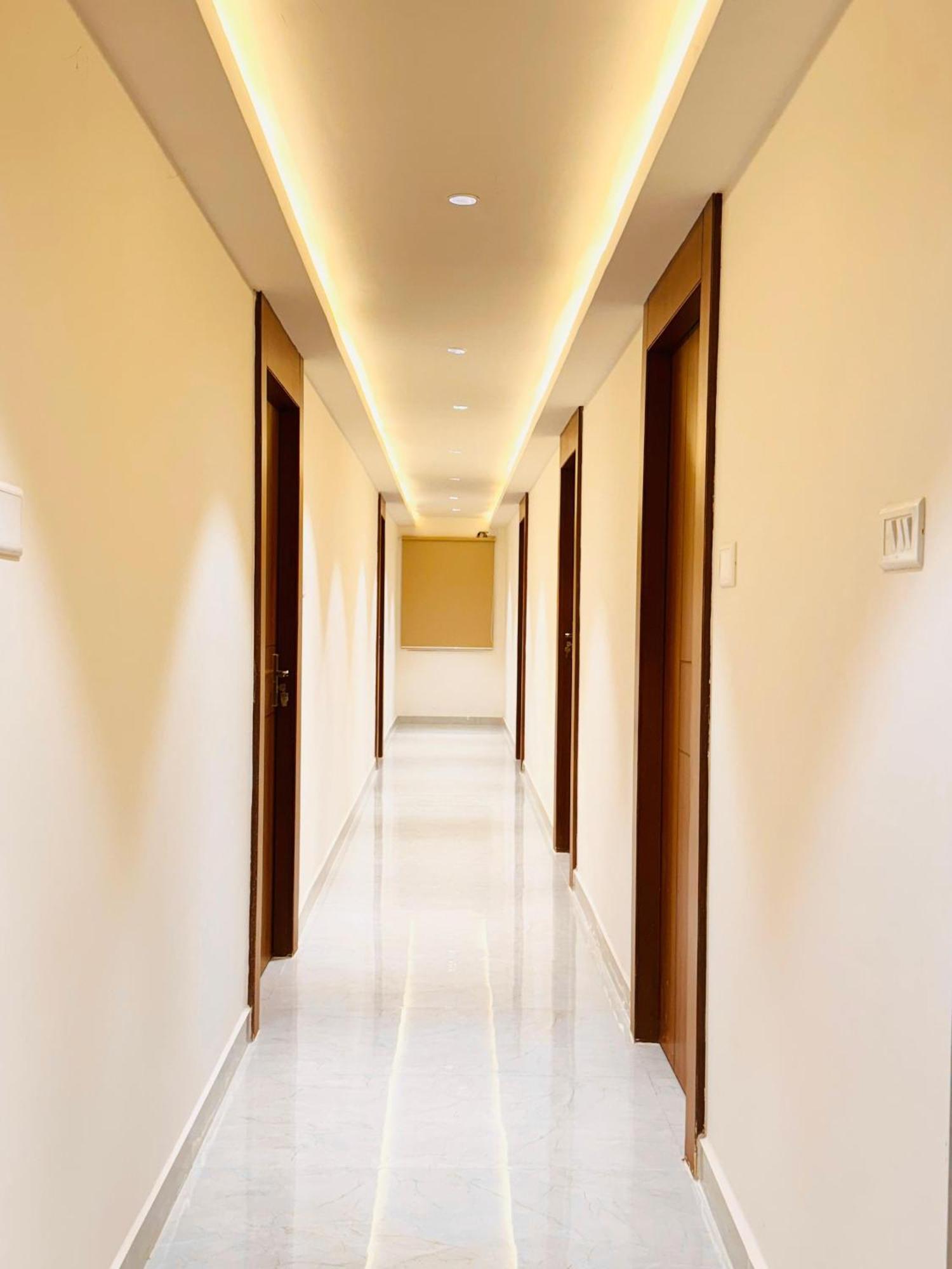 Hotel Star Avenue - Indiranagar Bangalore Extérieur photo